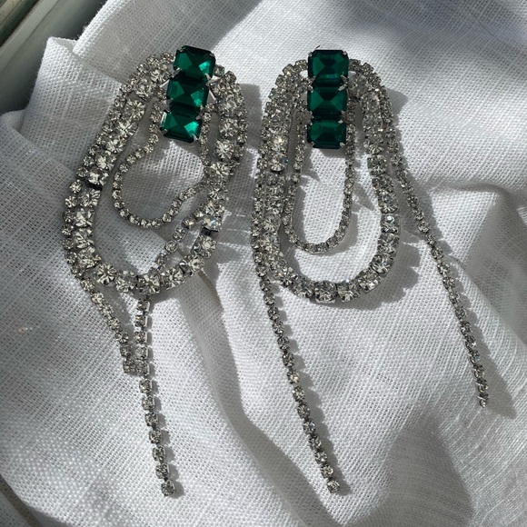 Emerald green party earrings brand new - Picture 5 of 5